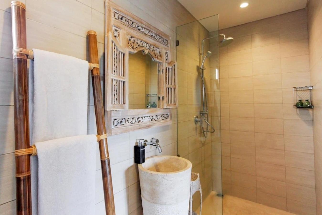 Aroha Boutique Villas Seminyak Eksteriør billede